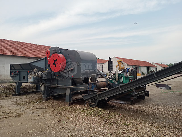 上海綜合樹枝樹杈粉碎現(xiàn)場(chǎng)